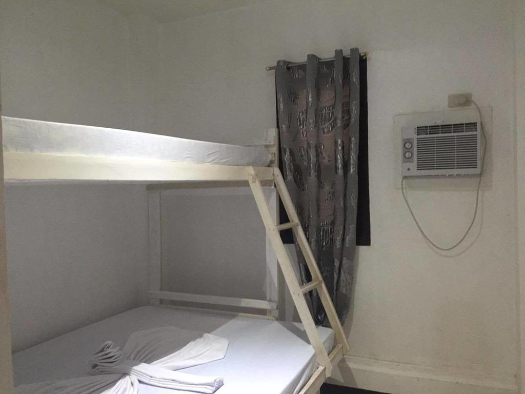 Alexzus Backpackers Travel Lodge El Nido Bagian luar foto