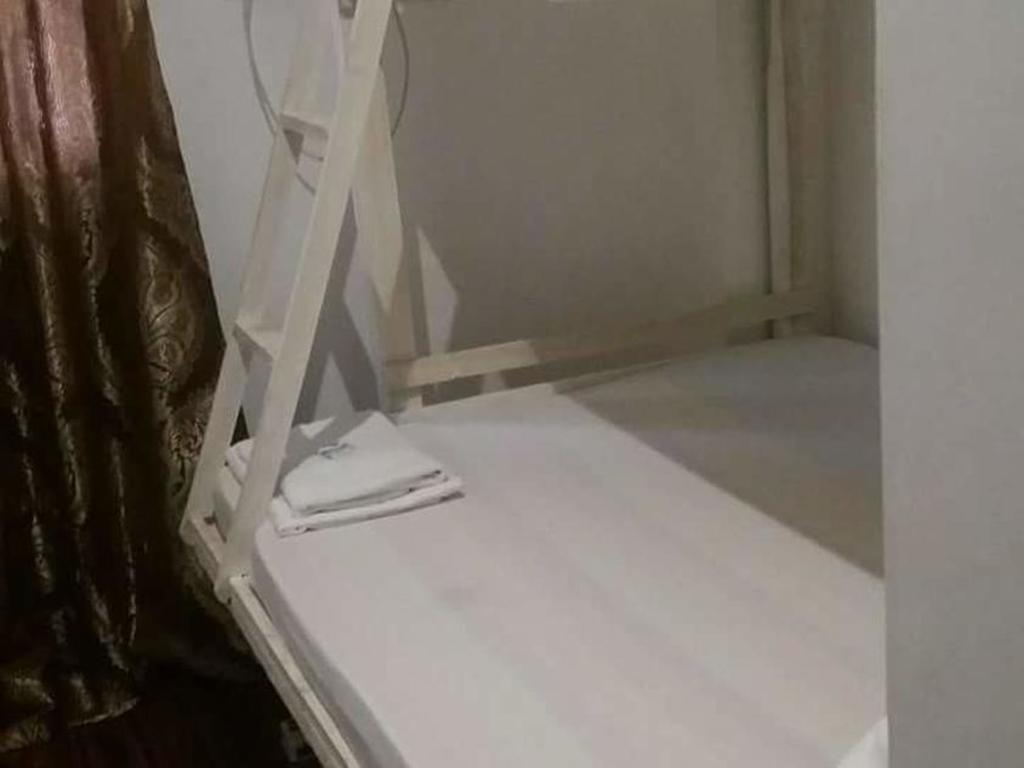 Alexzus Backpackers Travel Lodge El Nido Bagian luar foto